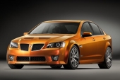 Pontiac vässar pilarna med 2009 G8 GXP